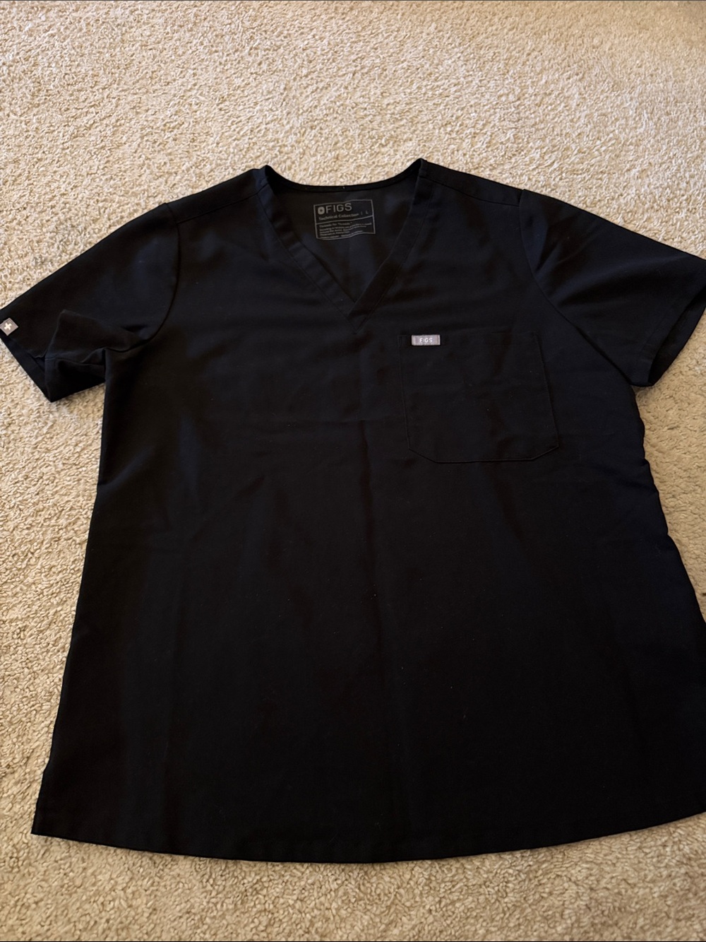 FIGS Black Short Sleeve V-Neck Scrub Top